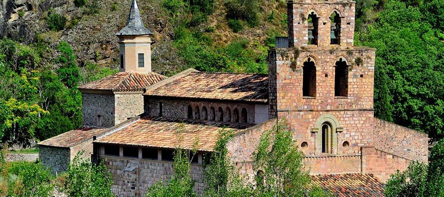 Visita el antiguo monasterio de Gerri de la Sal