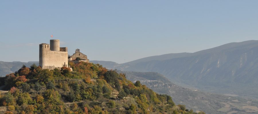 Visit Castell de Mur