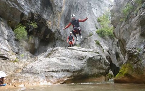 Canyoning