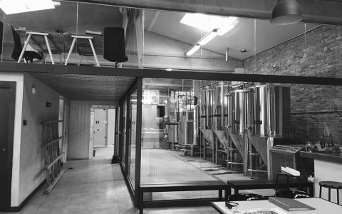 Visita guiada en la fábrica de cerveza Ctretze